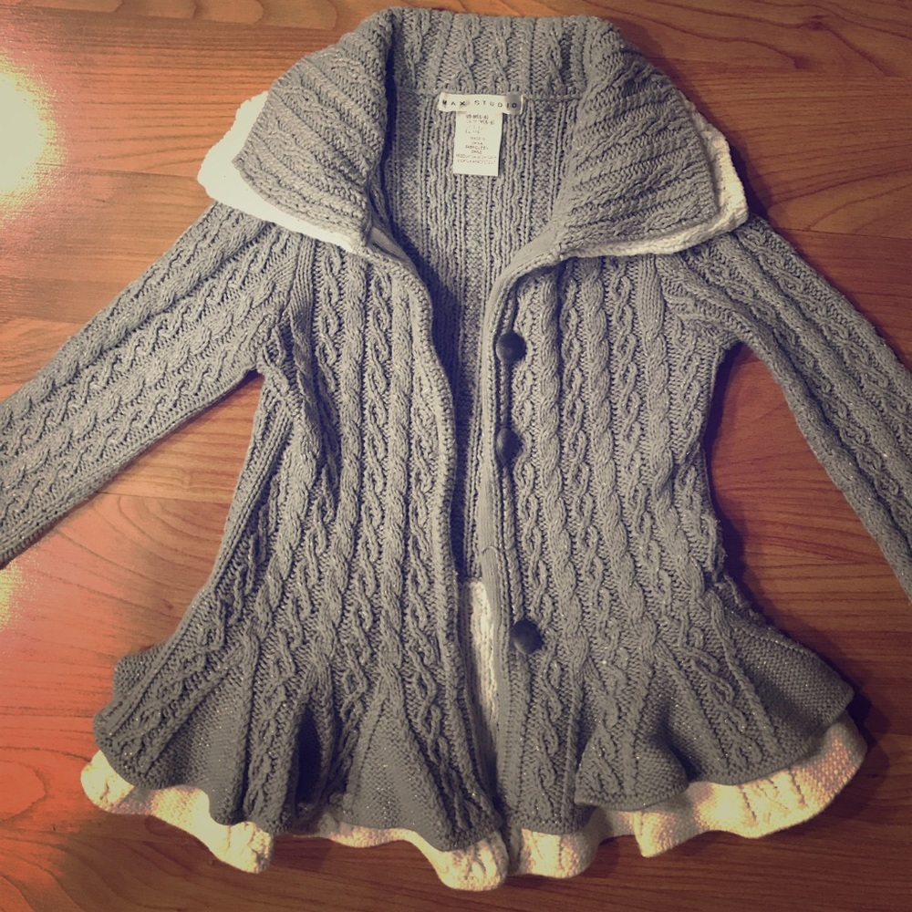 Little girls knit ruffled sweater with sparkles! ✨