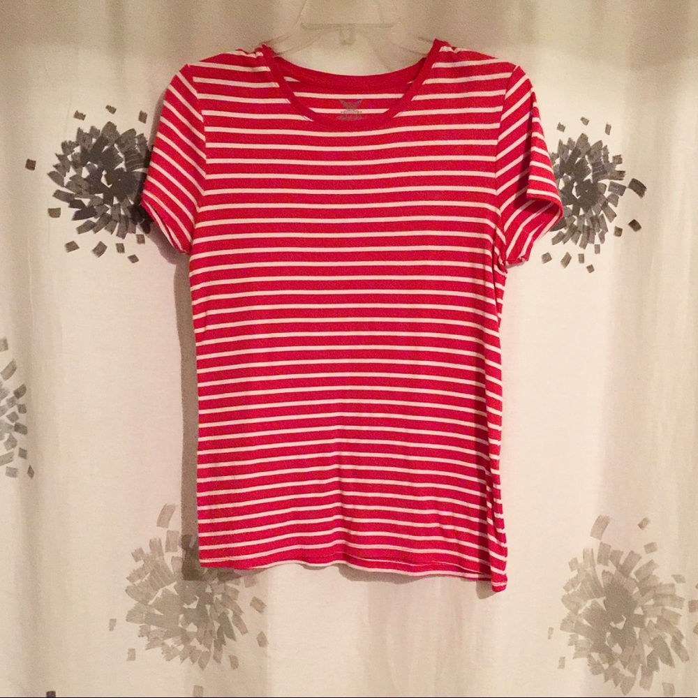 Faded Glory Red and white stripes Tee