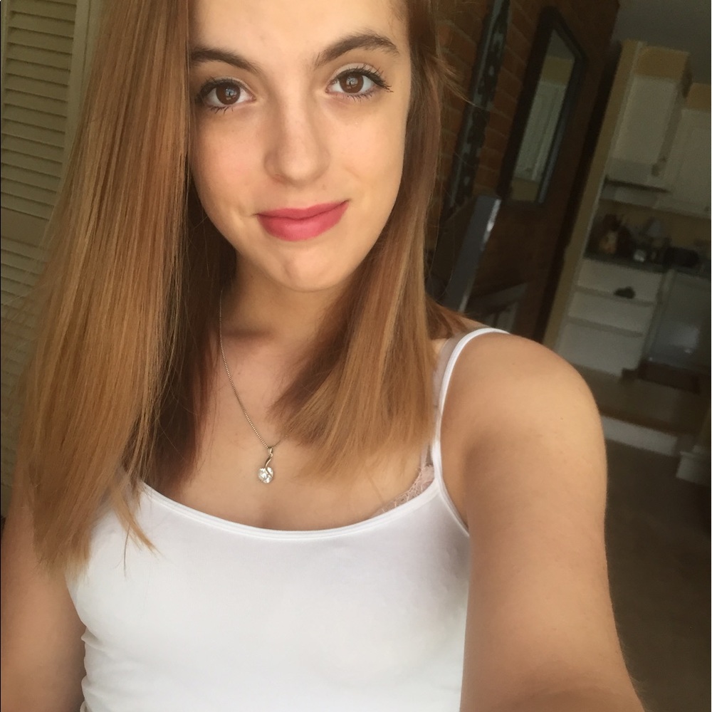 Meet your Posher, Sarah