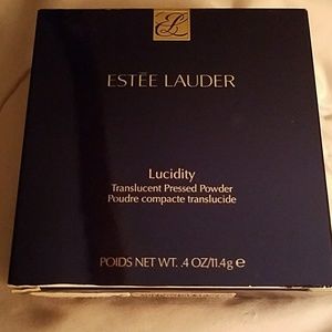 Lucidity Translucent Pressed Powder 05 Deep