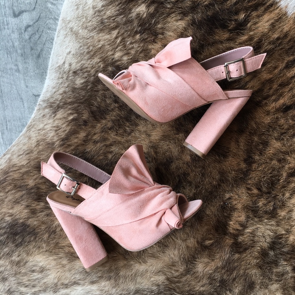 ๐ซSOLD OUT๐ซ Pink Bow Slingback Heels Shoes - Picture 1 of 3