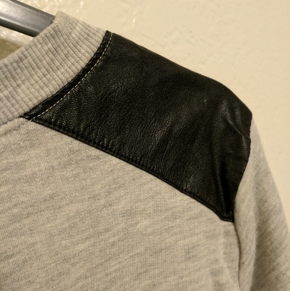 Happy sassy sweatshirt - Picture 5 of 7