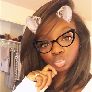 Meet your Posher, Jasmine