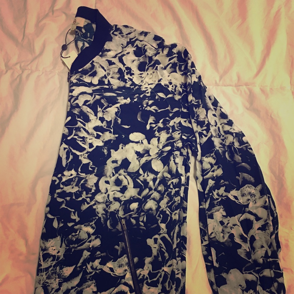 NWT AG Mistral Silk Bomber Floral Jacket LG