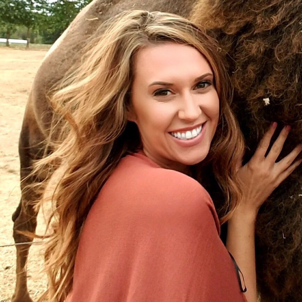 Meet your Posher, Mikelle