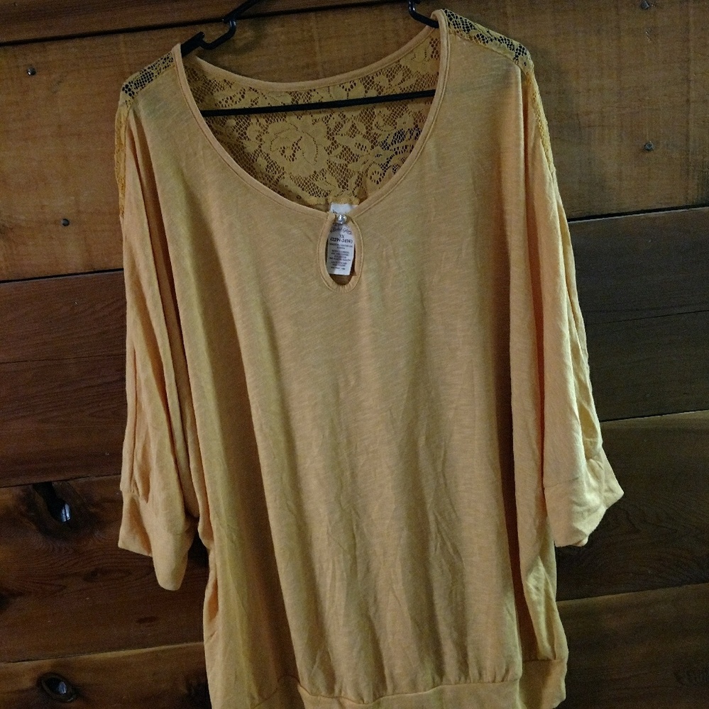 Yellow cute shirt