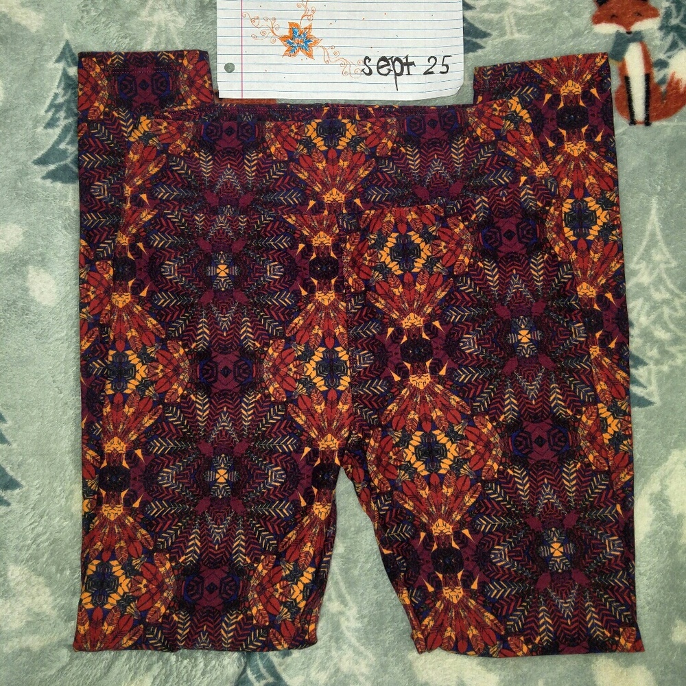 Lularoe one size leggings Bnwot