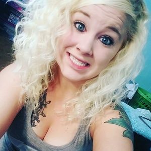 Meet your Posher, Ariana