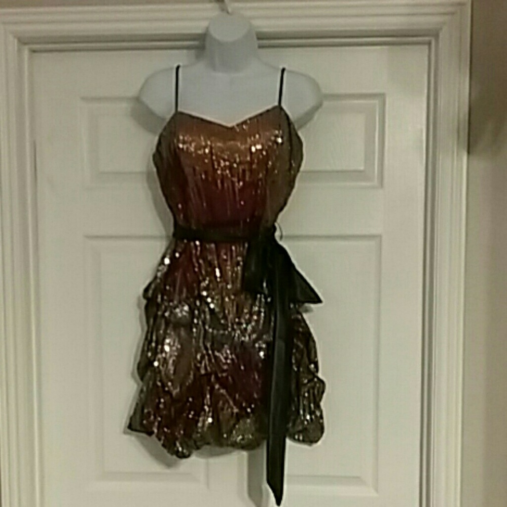 Jessica designs Size 11 homecoming dress