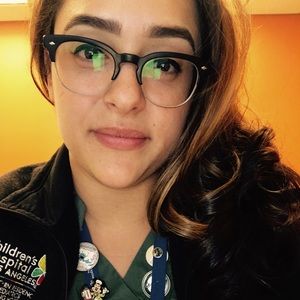 Meet your Posher, Jenn