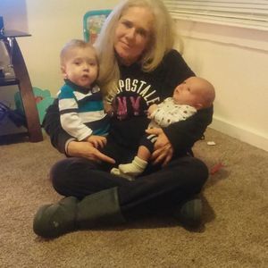 Meet your Posher, Leona