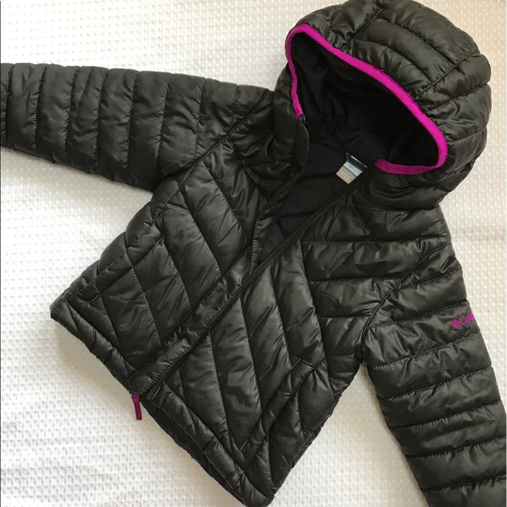 New condition Columbia puffer jacket