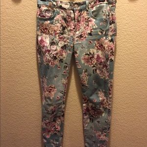 7 for all mankind denim in size 27 7 for all mankind denim in size 27