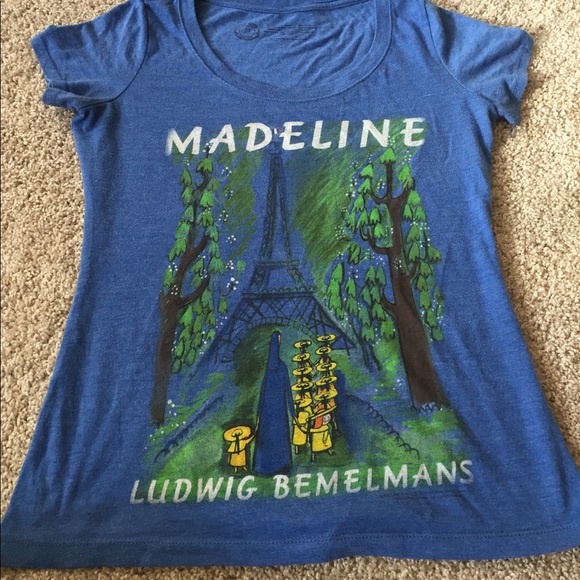 Hot Topic Tops - Hot topic Madeline shirt
