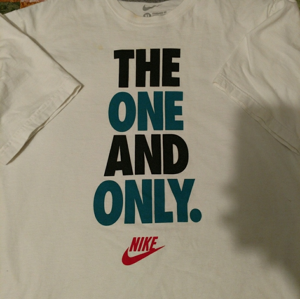 Nike t-shirt