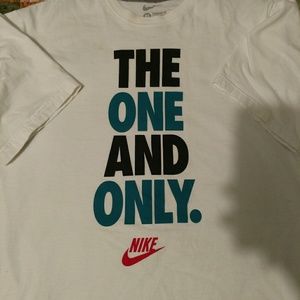Nike t-shirt