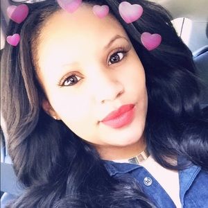 Meet your Posher, Michaela