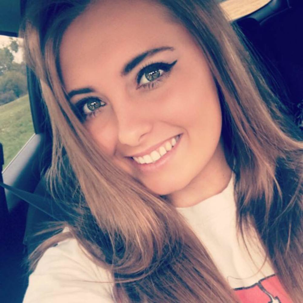Meet your Posher, Cierra
