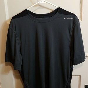 Brooks equilibrium tee