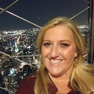 Meet your Posher, Teddi