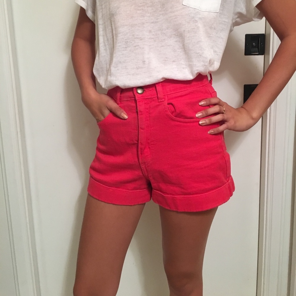 American Apparel short