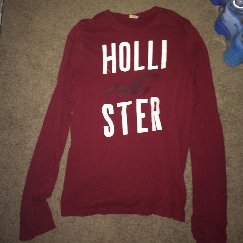 size L Hollister long sleeve tee