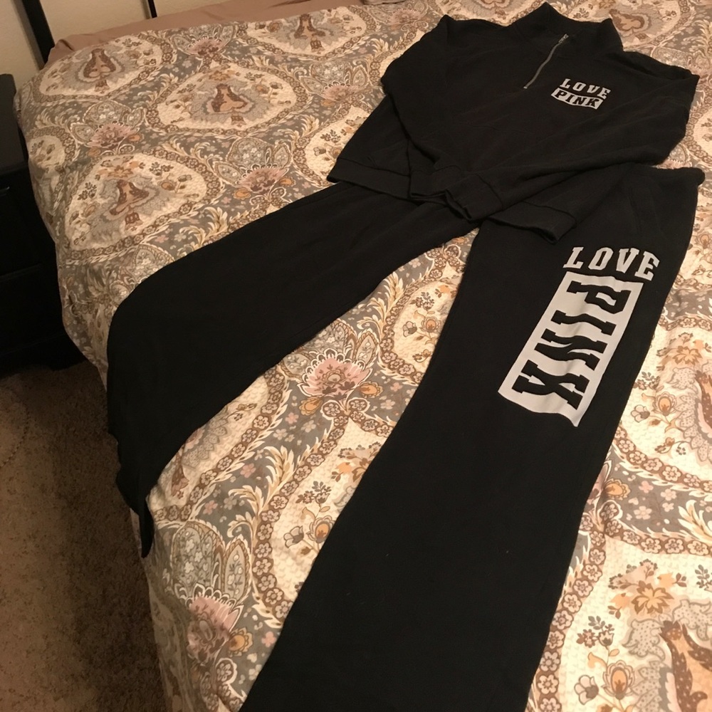 VS PINK 3/4 zip sweatshirt w/ matching sweats