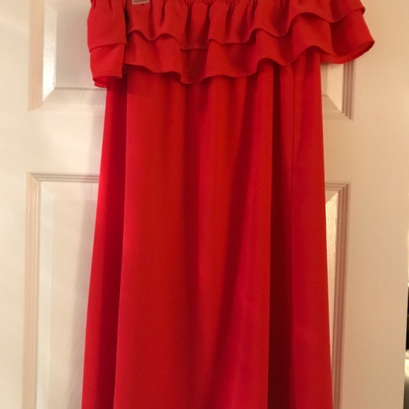 Off the shoulder ruffled melon dress - Picture 3 of 4