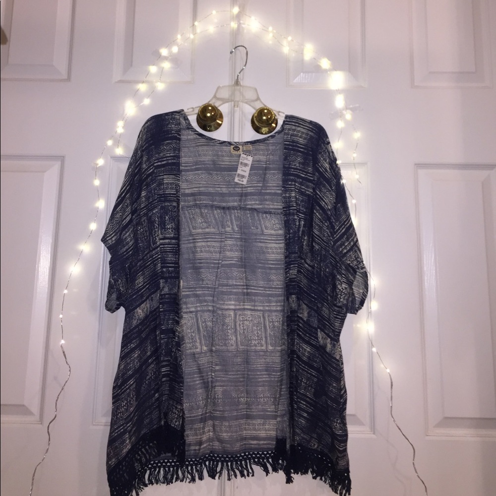 Roxy tribal print kimono