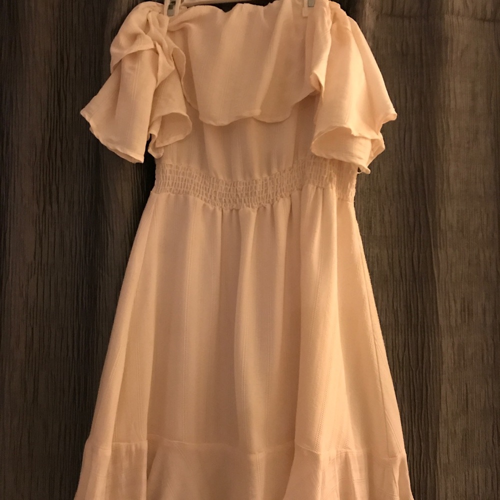 Cream off the shoulder dress - Picture 2 of 4