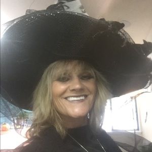 Meet your Posher, Patricia