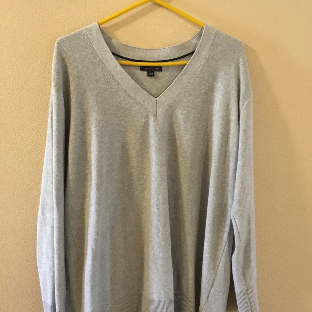Gray Tommy Hilfiger Long Sleeve V-Neck Sweater