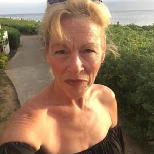 Meet your Posher, Diane