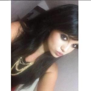 Meet your Posher, Mayra