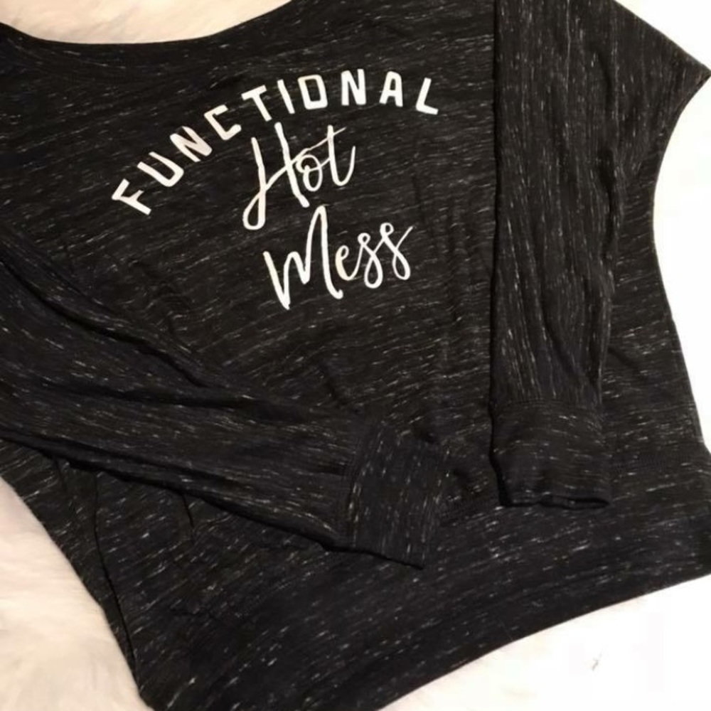 Last 1! SMALL Functional Hot Mess Slouchy Tee - Picture 3 of 5