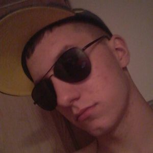 Meet your Posher, Dakota