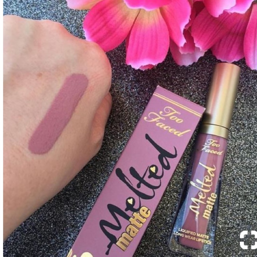 Too Faced Primer, Lipstick, Mascara, & More Minis - Picture 5 of 8