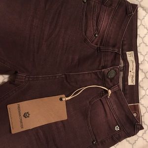 Achley SDM Forest. Freeman T. Porter.