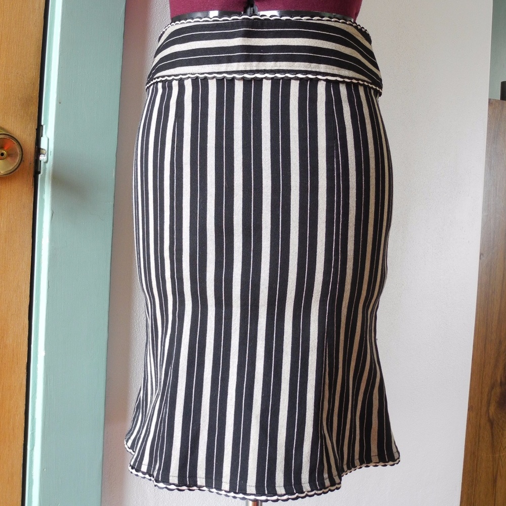 Mermaid Fit & Flare Pencil Flounce Skirt