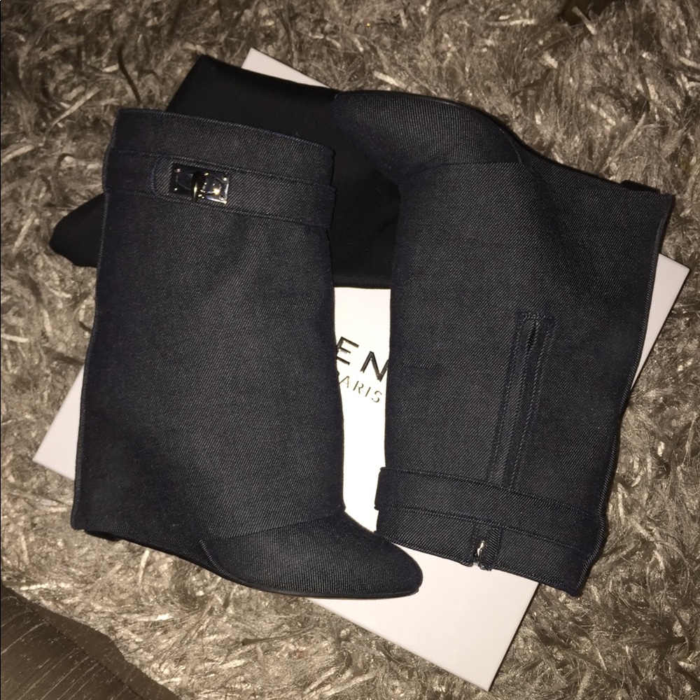 Givenchy Shark boots size 38