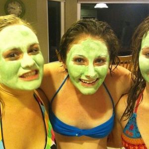 Meet your Posher, Meagan