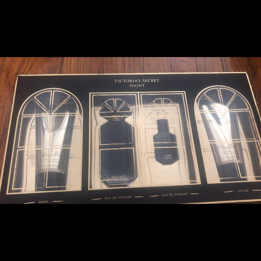 Victorias secret night perfume set