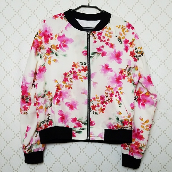 Sanctuary Jackets & Blazers - SANCTUARY Floral Zip Front Bomber Jacket