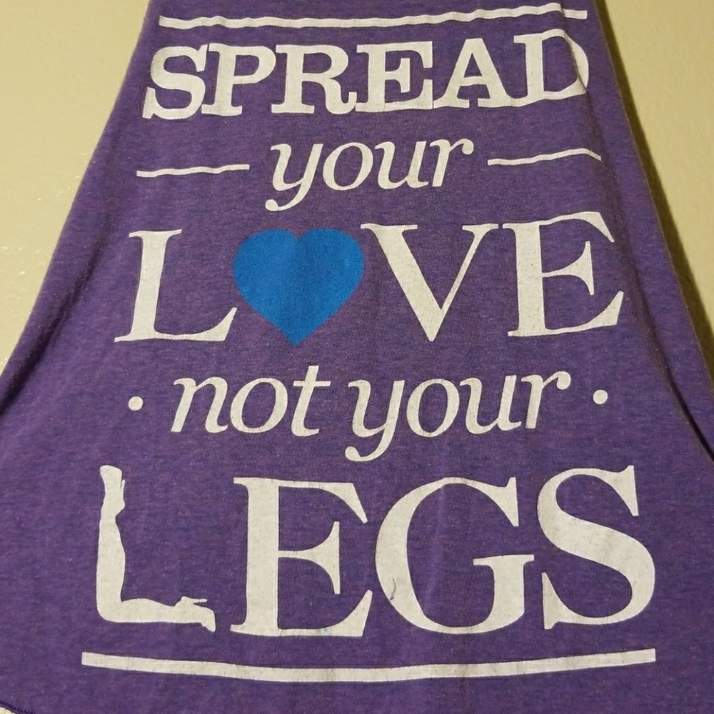 Gym Tanktop - Picture 2 of 4