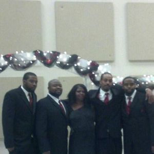 Meet your Posher, Adena