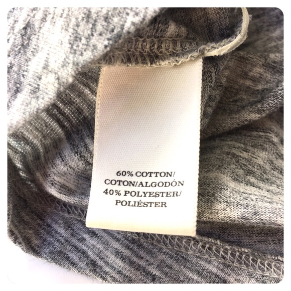 ANN TAYLOR quilted shoulder button back top - Picture 6 of 7