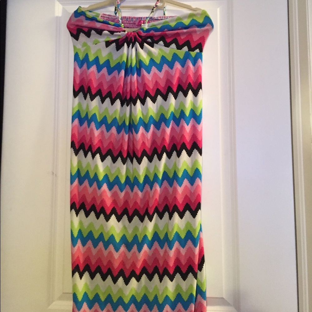 Dress - Picture 3 of 4