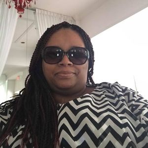 Meet your Posher, Renee