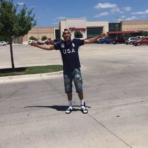 Meet your Posher, Clarence