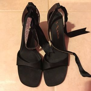 Nina Rhinestone dress heel